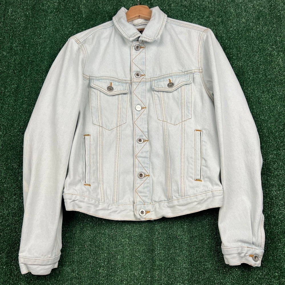 Diesel Men's Medium Light Wash Blue Denim Jacket Trucker Style Cotton Boxy